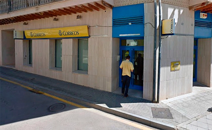 Correos desarrolla una tecnología pionera para el cobro con tarjeta desde el PDA de los carteros rurales