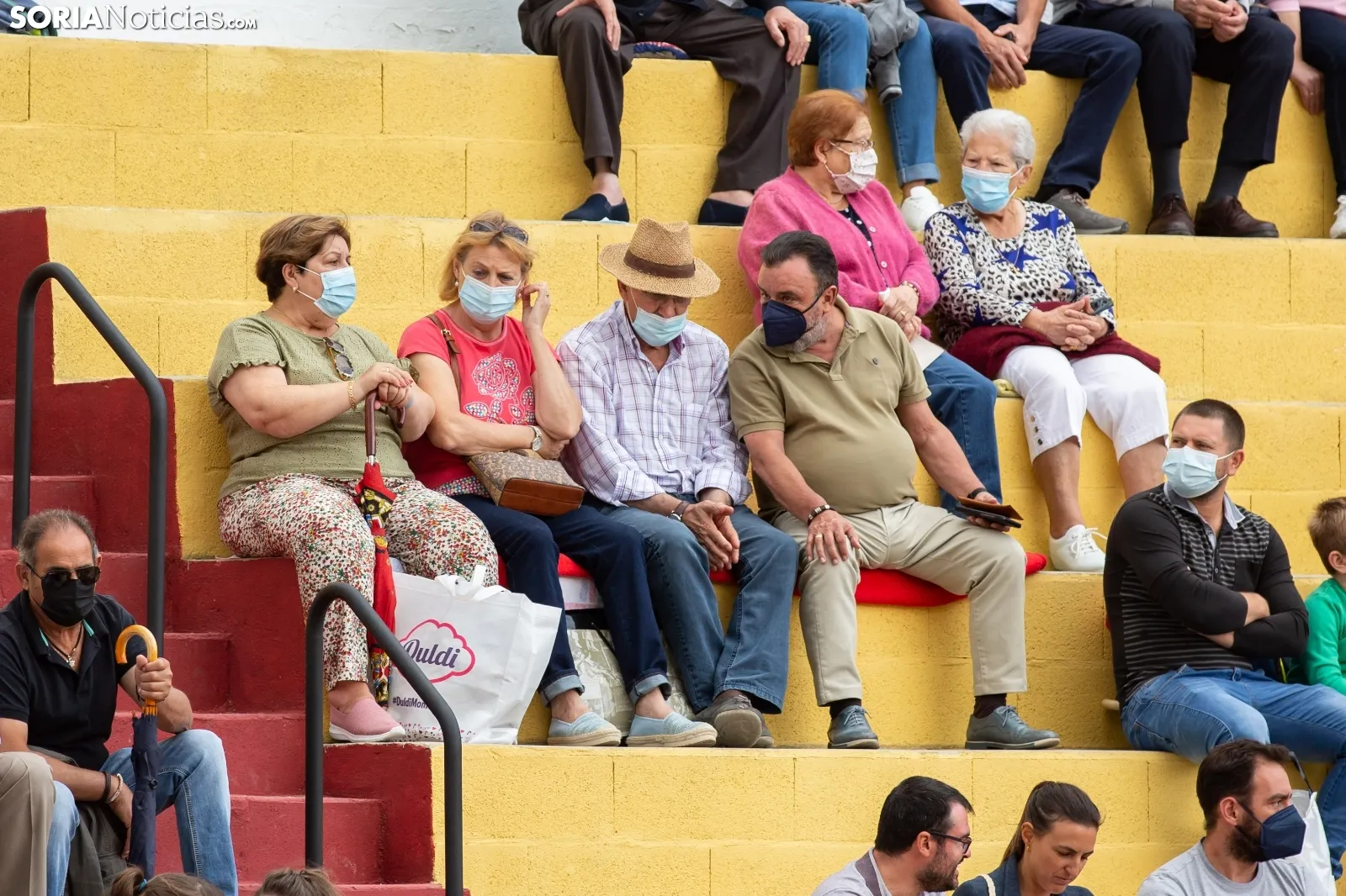 Concurso Nacional de Recortadores de Arcos de Jalón / María Ferrer