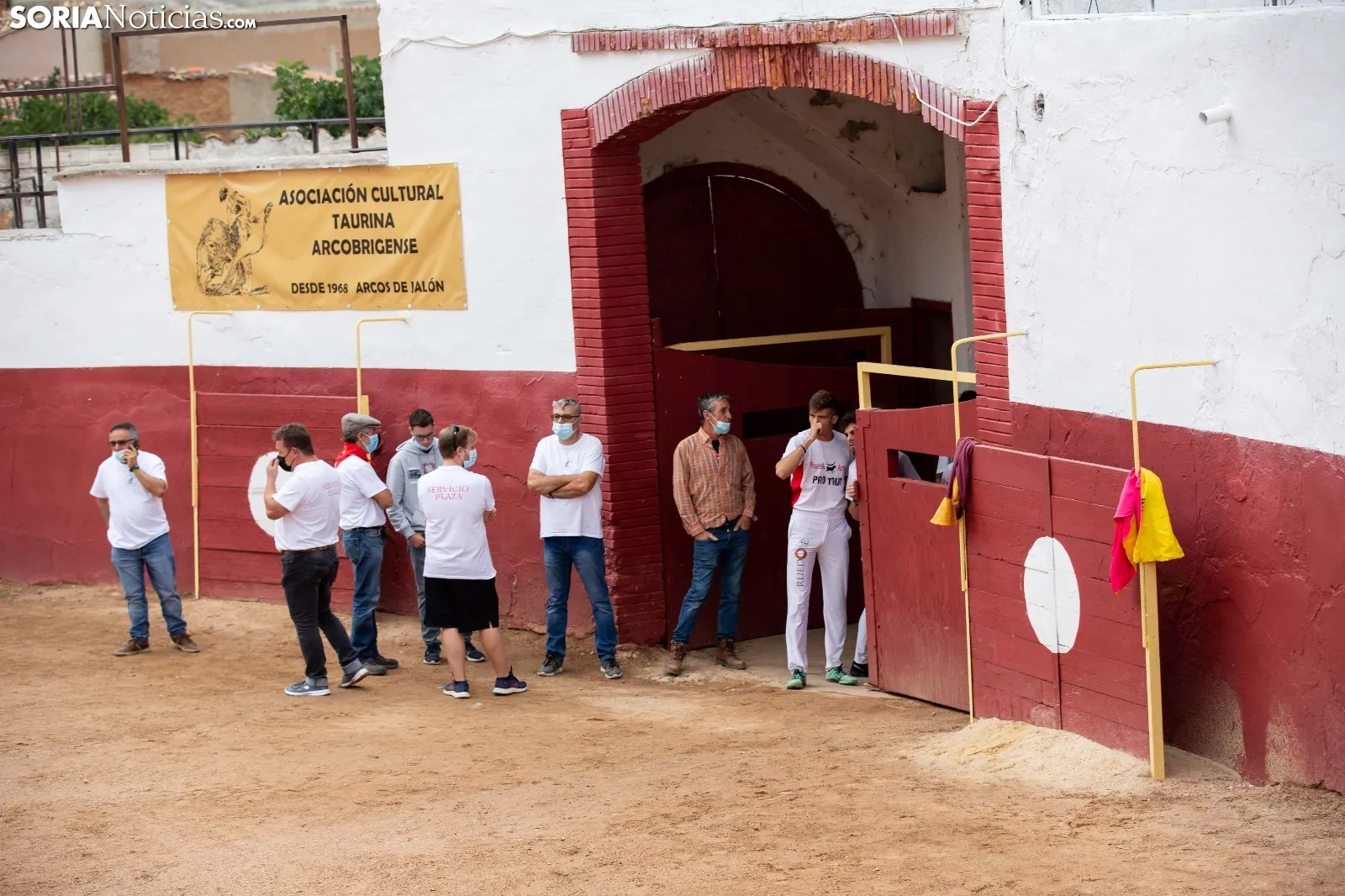 Concurso Nacional de Recortadores de Arcos de Jalón / María Ferrer