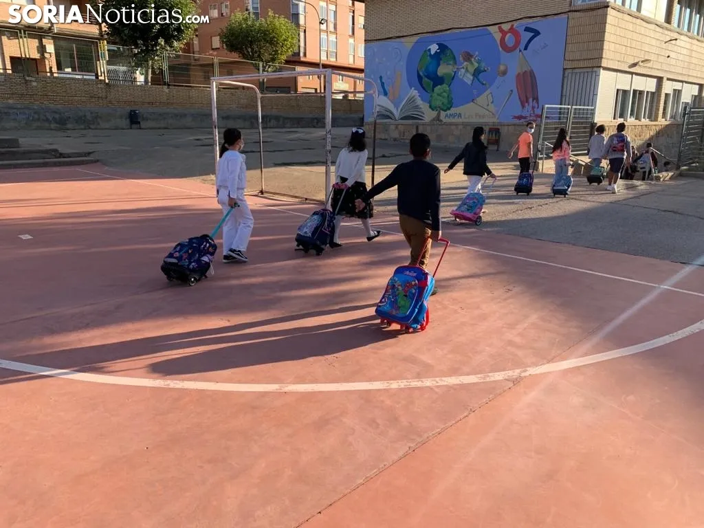 Foto 17 - M&aacute;s de 7.000 sorianos vuelven hoy al 'cole' en el tercer curso en pandemia
