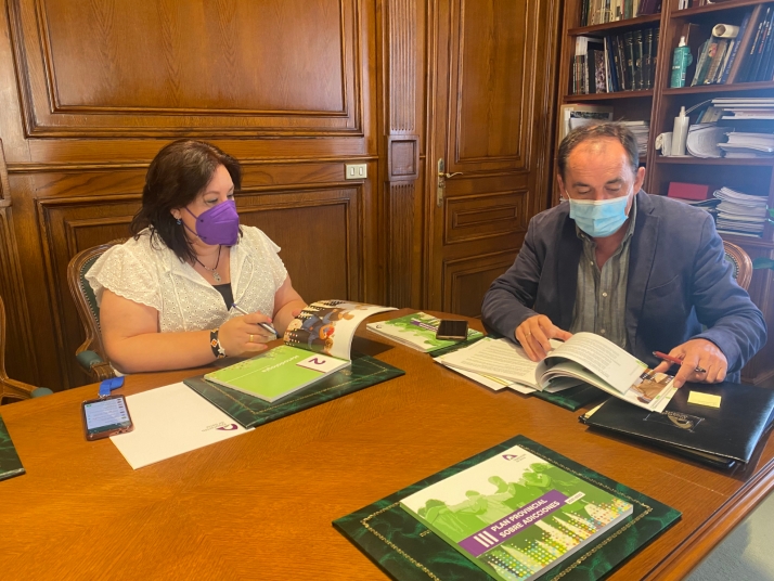 Diputación contará este año con más de 4,8 millones para servicios sociales