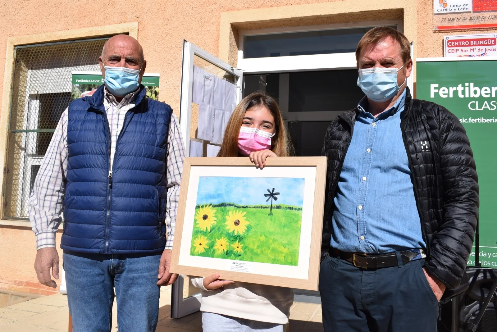 Foto 8 - Victoria Ruiz Collera, ganadora agrede&ntilde;a del XXIV Concurso de Pintura Rural Infantil Fertiberia