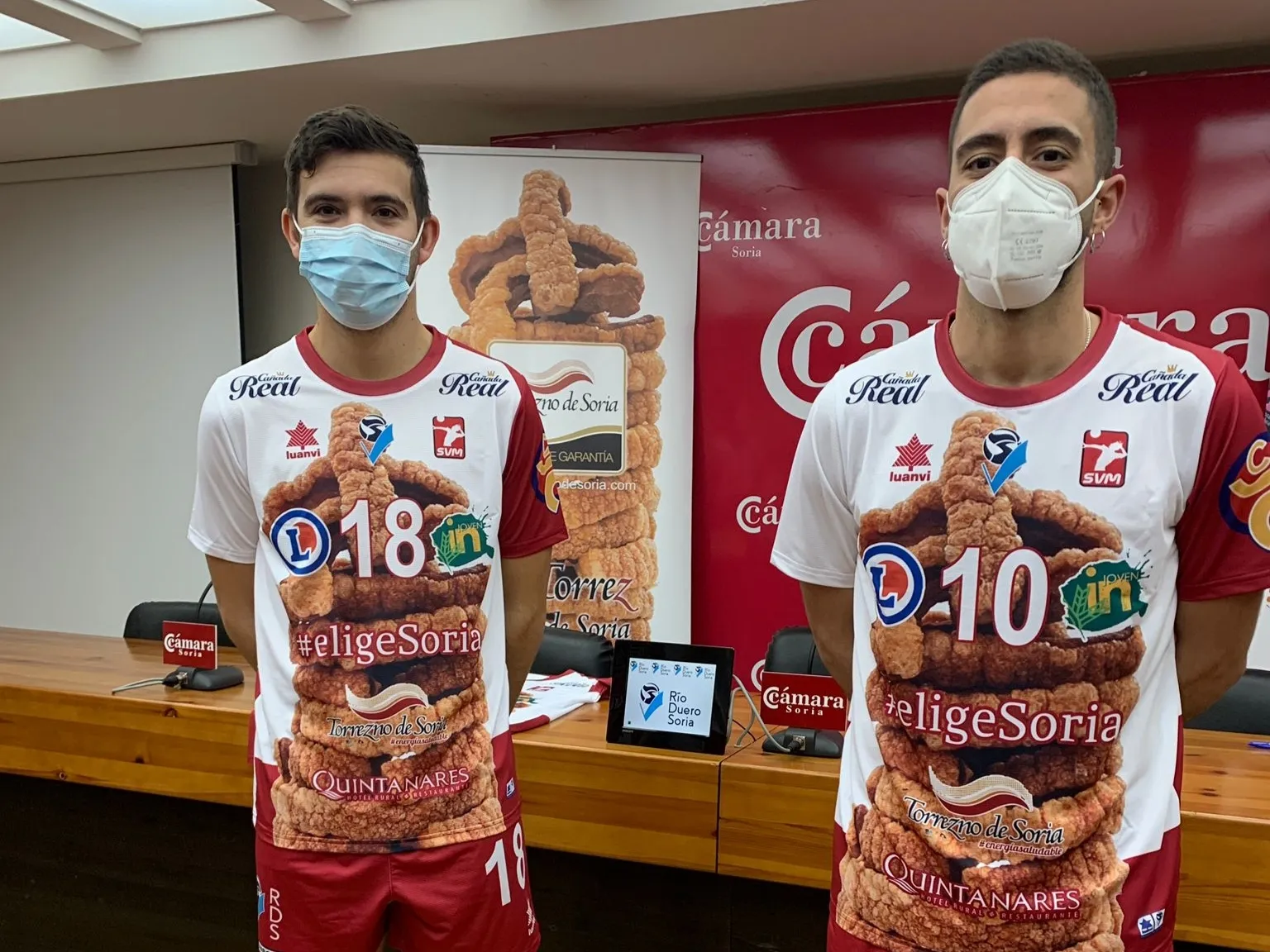 Una imagen de la presentación de la camiseta. /CVRD