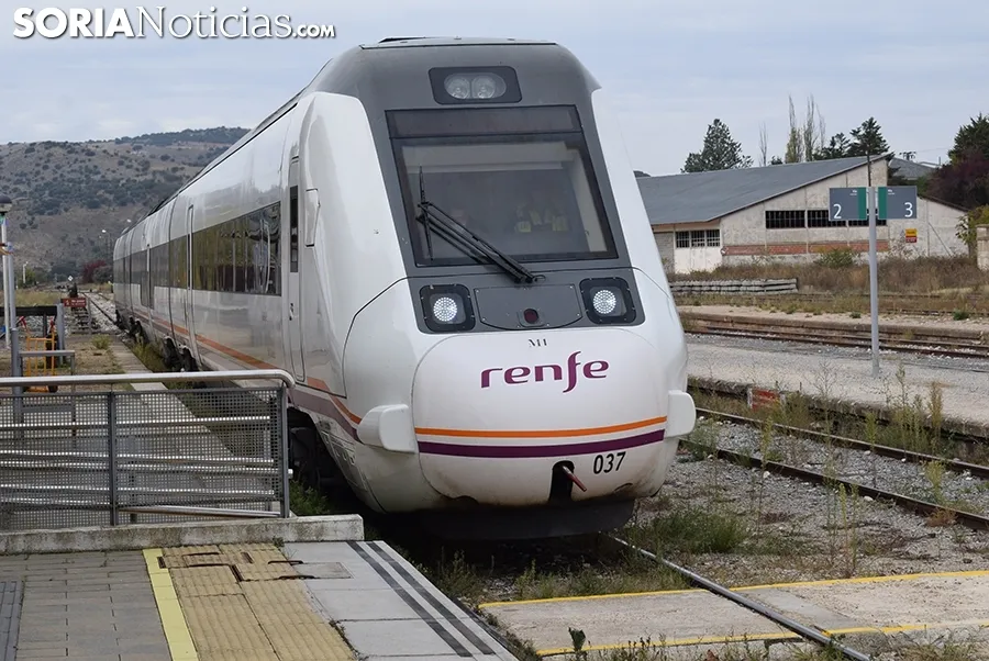 Foto 14 - Vuelve el tren tur&iacute;stico Campos de Castilla tras la pandemia