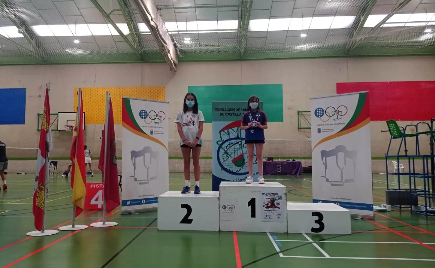 Foto 10 - Exitosa actuaci&oacute;n del b&aacute;dminton soriano en Medina del Campo