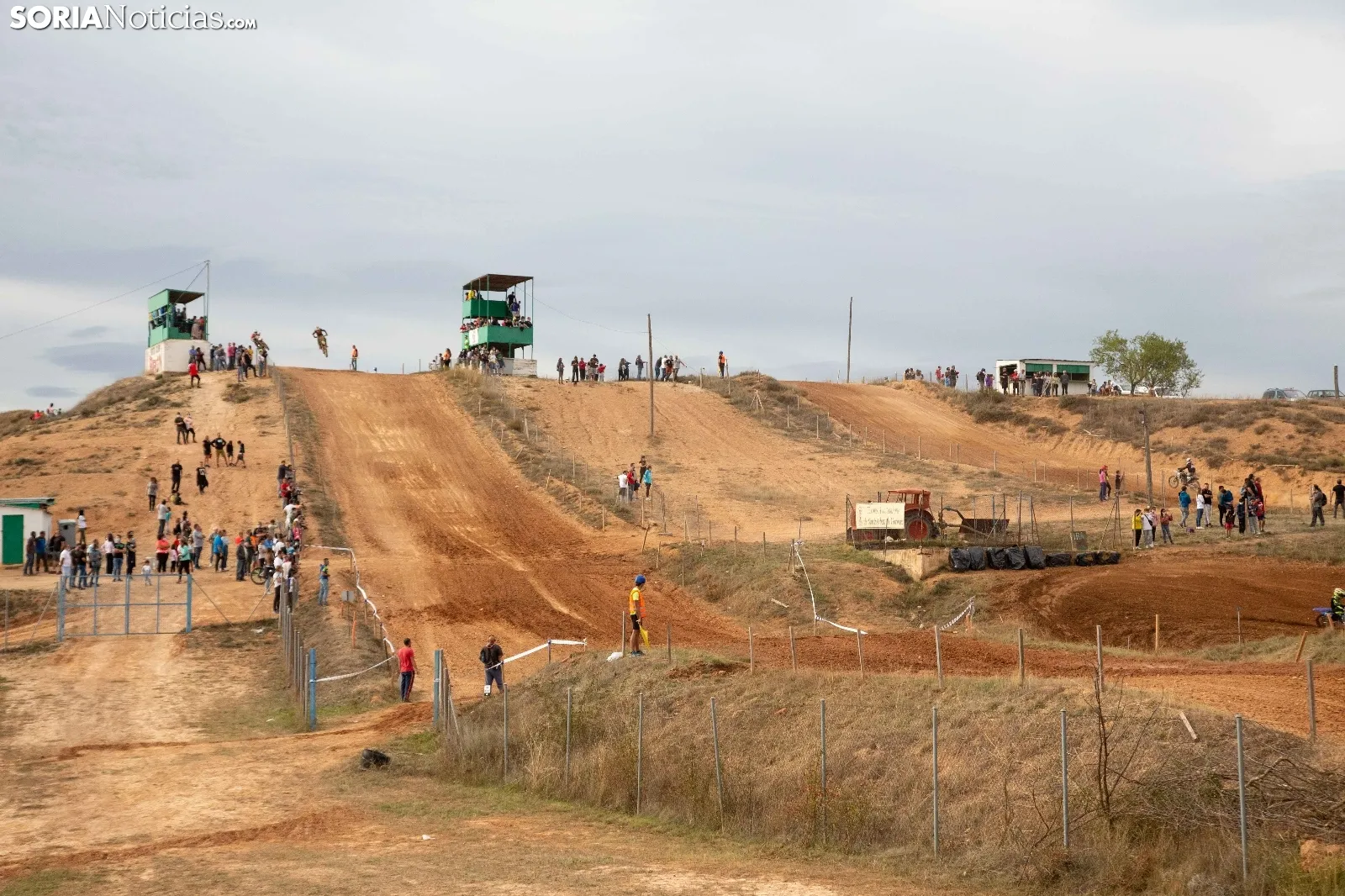 Campeonato de motocross de San Esteban / María Ferrer