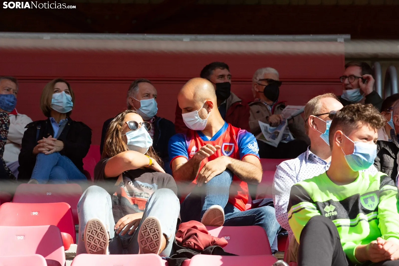 Numancia 3-1 Huesca B / María Ferrer