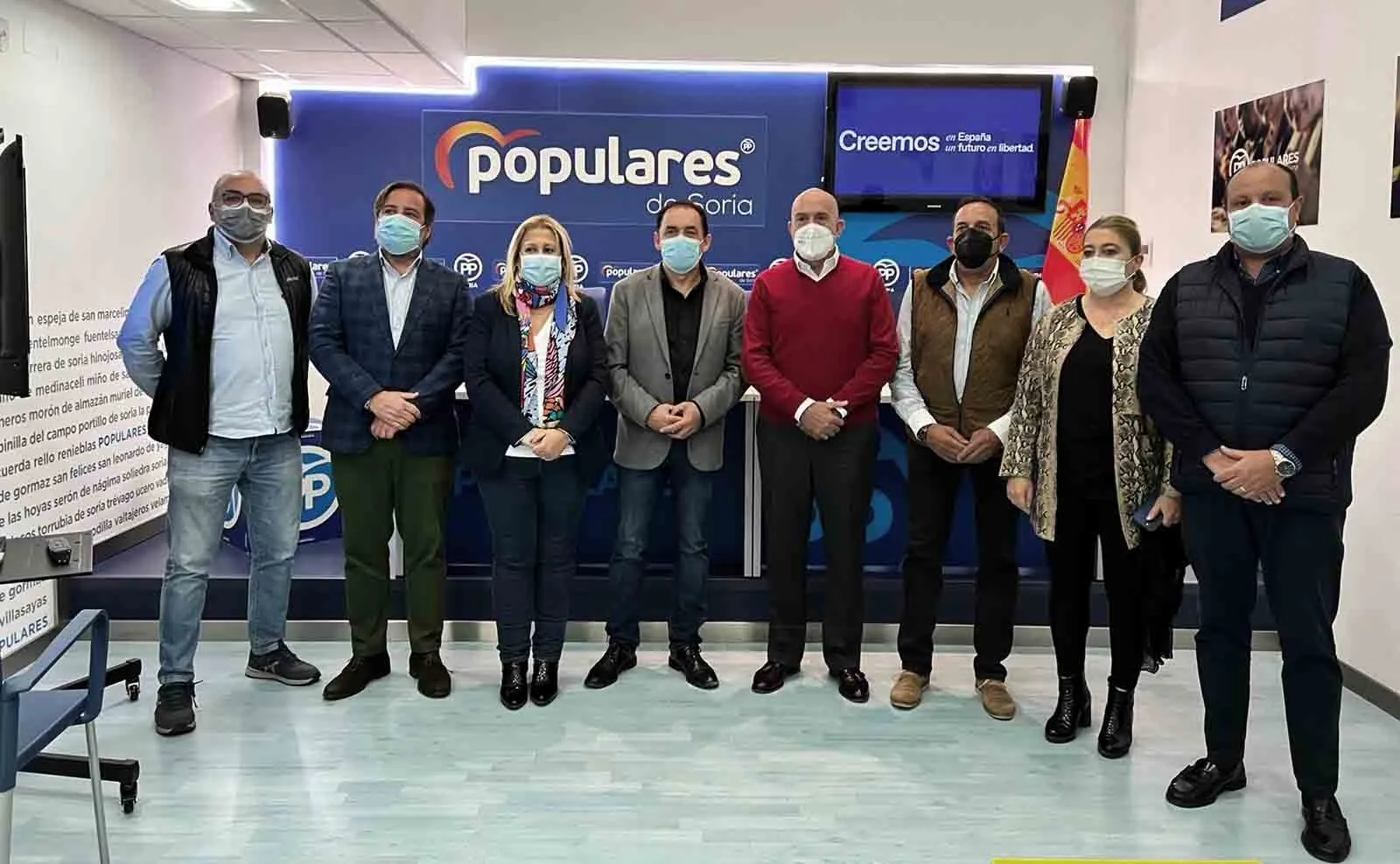 Asistentes populares a la reunión hoy con el consejero. 