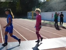Una imagen del partido en gradas y campo este sábado. /SN