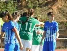 Una imagen del partido en gradas y campo este sábado. /SN