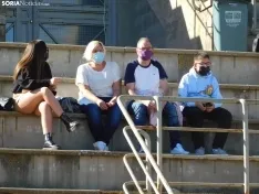 Una imagen del partido en gradas y campo este sábado. /SN