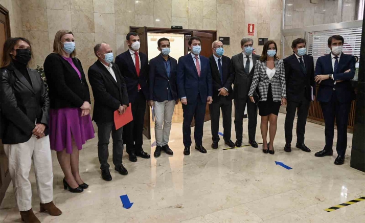 Castilla y León incrementará hasta un 15% en las principales becas para continuar a la cabeza en la igualdad de oportunidades educativas