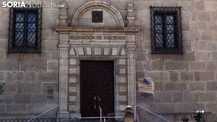 Hacienda anuncia la subasta de 76 fincas en la provincia