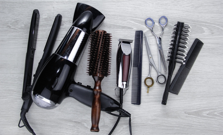 El especialista en imagen Manuel Sevillano imparte el próximo curso de la Asociación de Peluquerías