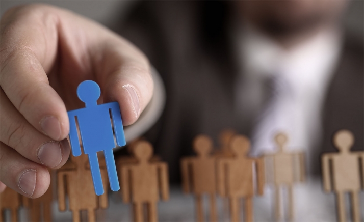 Castilla y León lanza ayudas por 6 M&euro; para la contratación de 300 desempleados mayores de 55 años a través de las entidades locales