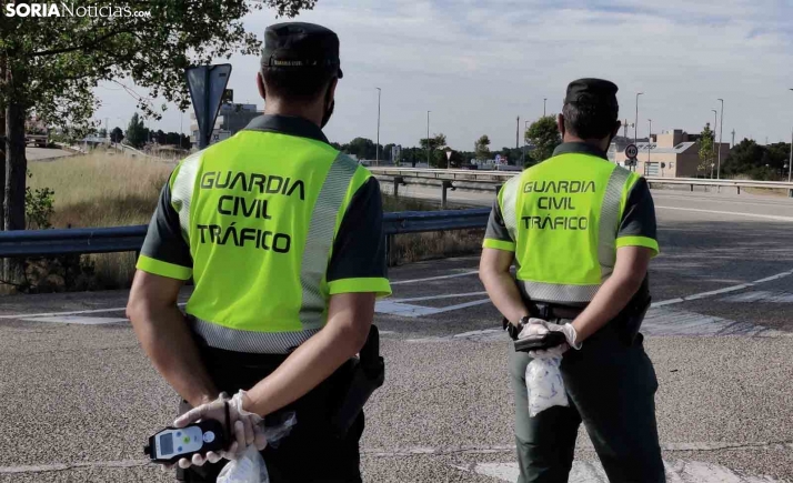 Investigan a un conductor como supuesto autor de delitos contra la seguridad vial