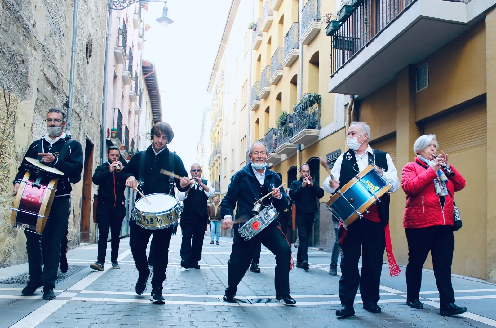 Dulzaineros sorianos en Pamplona.
