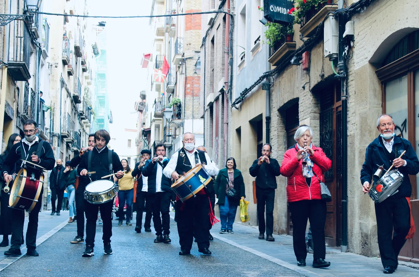 Dulzaineros sorianos en Pamplona.