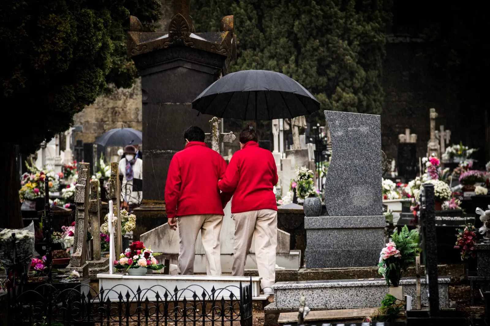 Jornada previa de Todos Los Santos en el Cementerio de Soria./ Fotos: Viksar Fotografía.