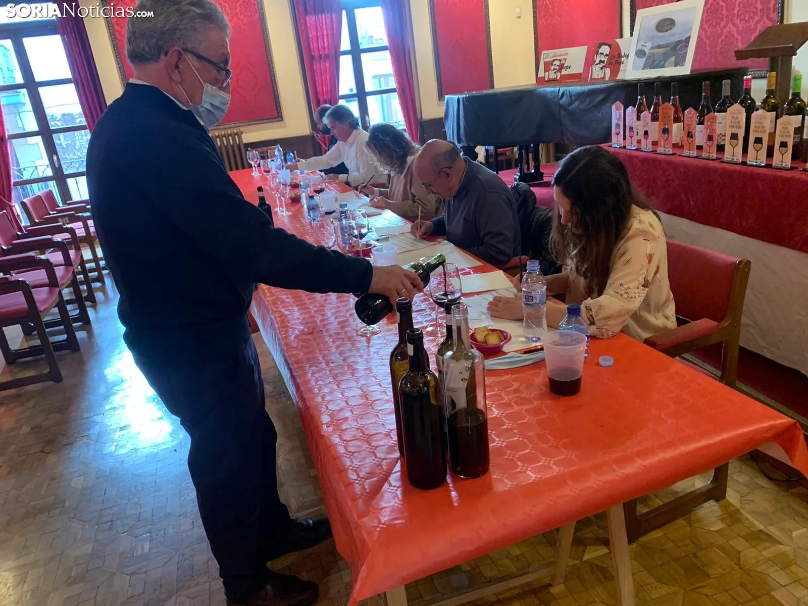 Foto 8 - Blancos y rosados, los m&aacute;s exitosos del Concurso de Vinos Caseros de Soria