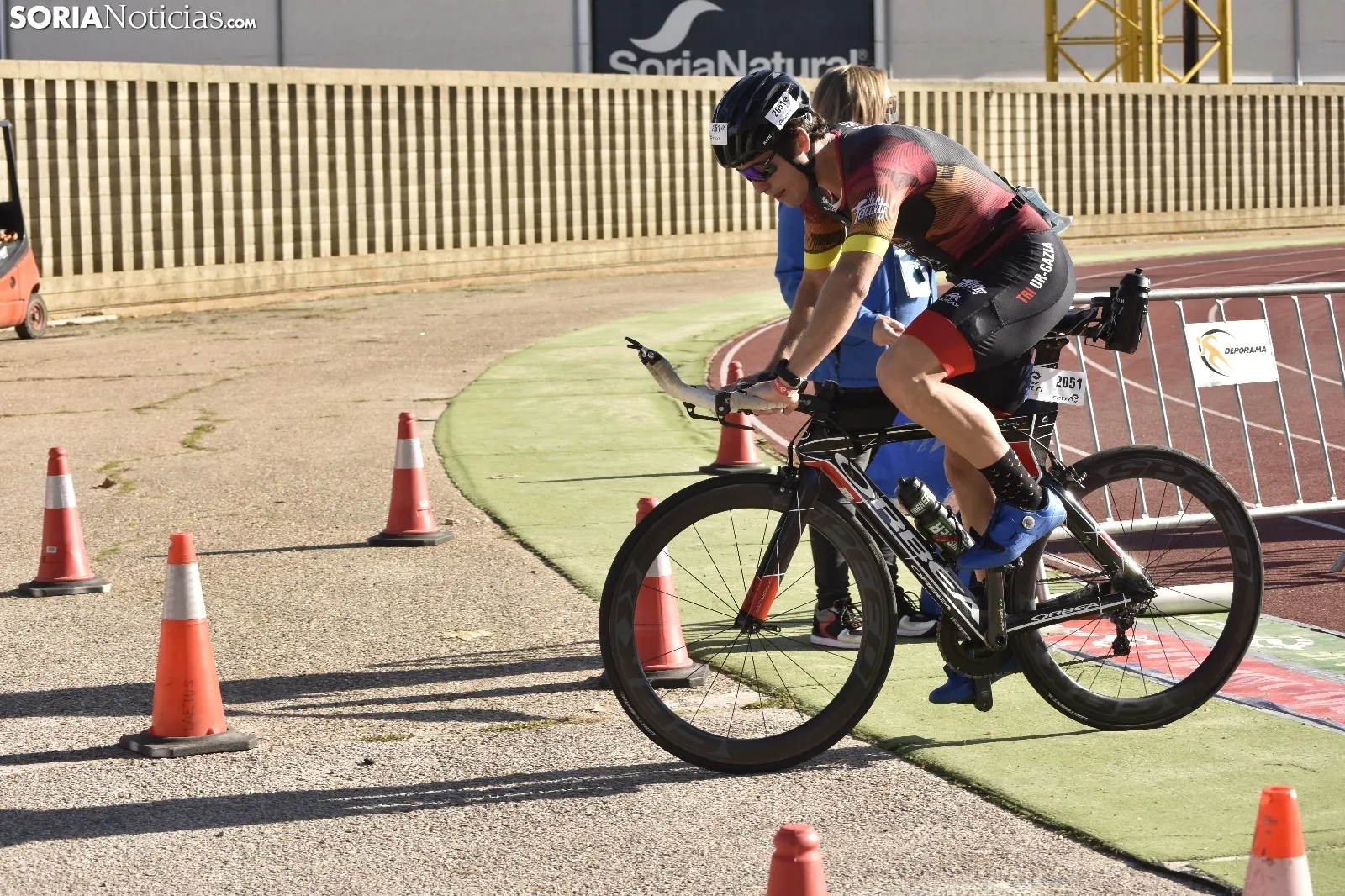 Un participante de la categoría Elite del Campeonato de España de Duatlón MD