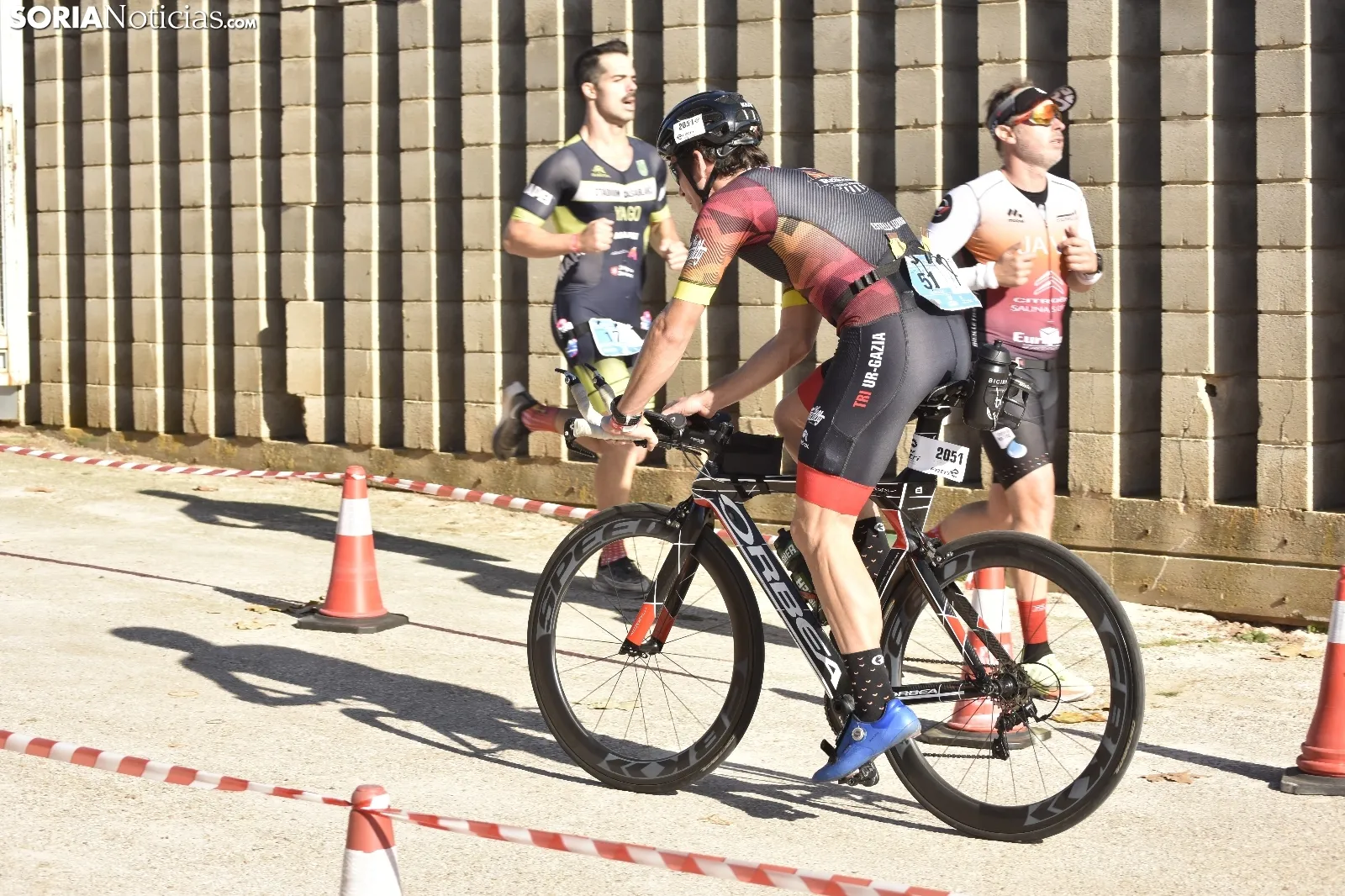 Un participante de la categoría Elite del Campeonato de España de Duatlón MD