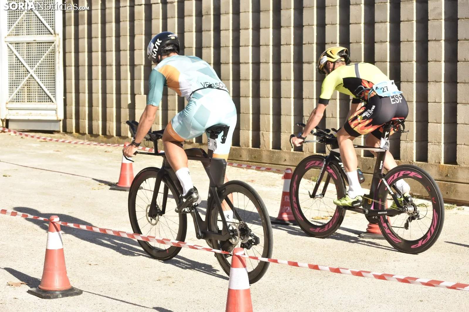 Un participante de la categoría Elite del Campeonato de España de Duatlón MD