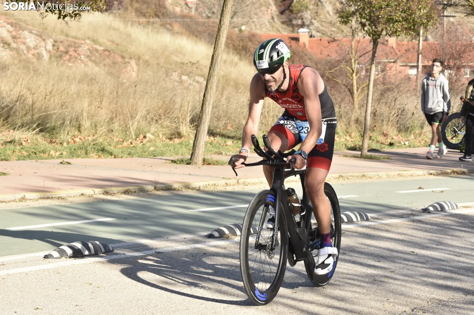 Un participante de la categoría Elite del Campeonato de España de Duatlón MD