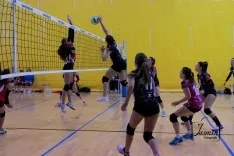 Foto 3 - El senior femenino del Sporting Santo Domingo debuta en Soria