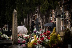 Jornada previa de Todos Los Santos en el Cementerio de Soria./ Fotos: Viksar Fotografía.