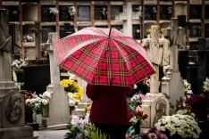 Jornada previa de Todos Los Santos en el Cementerio de Soria./ Fotos: Viksar Fotografía.