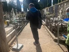 Foto 9 - Galer&iacute;a: Los sorianos visitan en masa el Cementerio de la ciudad
