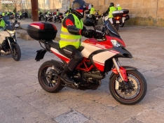Foto 7 - Galería: Casi 200 motos inundan la Plaza Mayor de Soria