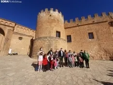 Visita de Mañueco a Monteagudo de las Vicarías.