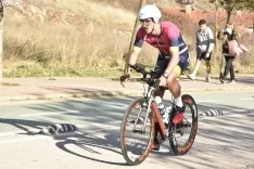 Un participante de la categoría Elite del Campeonato de España de Duatlón MD