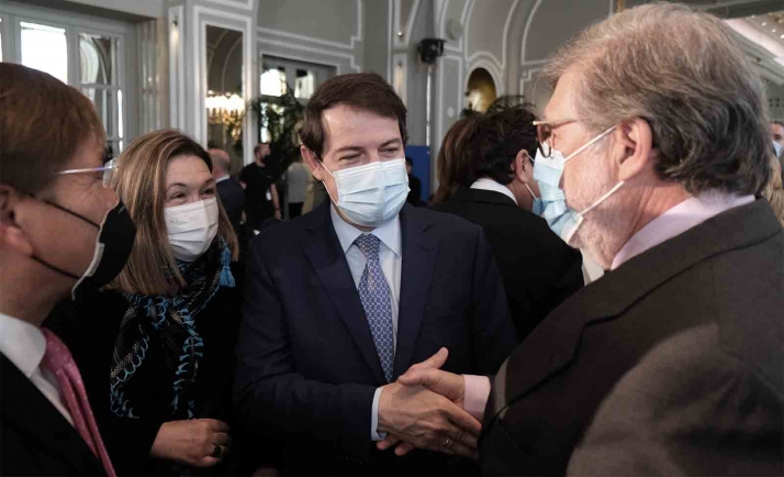 Mañueco: Los presidentes autonómicos hemos hecho más por España en los últimos años que Sánchez