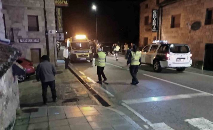 AMPLIACIÓN: Fallece tras el choque de una furgoneta contra un muro en Salduero