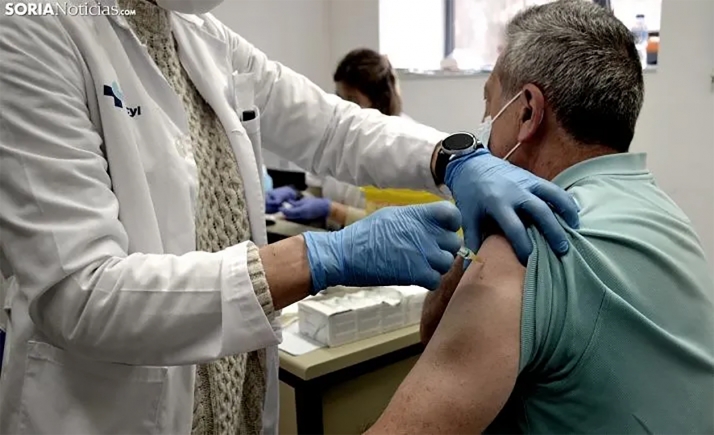 Comienza mañana en Soria la vacunación con la dosis de refuerzo para los mayores de 60 años
