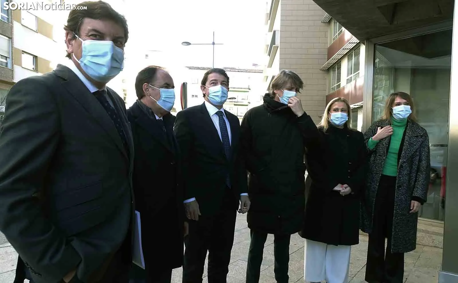De izquierda a derecha, Fernández Carriedo, Serrano, Mañueco, Mínguez, De Gregorio y Lucas. /SN
