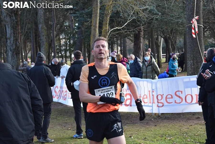 Foto 11 - Galer&iacute;a: cientos de atletas en el VIII cross escolar y popular de la Dehesa