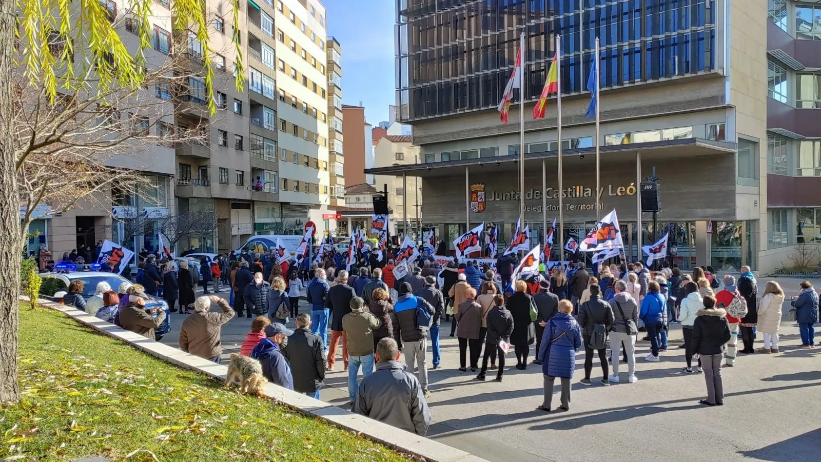 Concentración de Soria ¡Ya! ante la Delegación Territorial de la Junta. /MAUDIOVISUALES