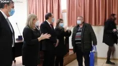 La Diputación homenajea a sus veteranos que se jubilan