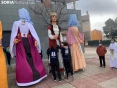 Foto 15 - Golmayo presenta a sus nuevos cuatro gigantes &ldquo;hist&oacute;ricos&rdquo;