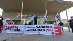 Concentración de Soria ¡Ya! ante la Delegación Territorial de la Junta. /MAUDIOVISUALES