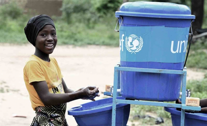 La Fundación Pedro Navalpotro apoyará el trabajo de UNICEF en agua y saneamiento con 5.000 euros