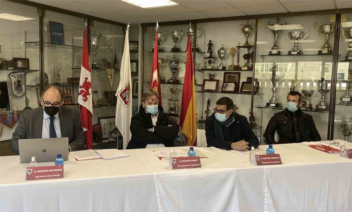 El CD Numancia cierra las cuentas de 2020- 2021 con unas pérdidas de 700.000 euros 