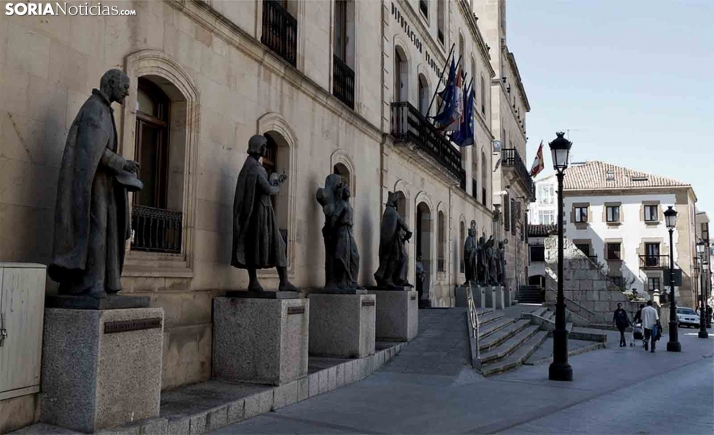 El PSOE de la Diputación se abstiene en la relación de puestos de trabajo