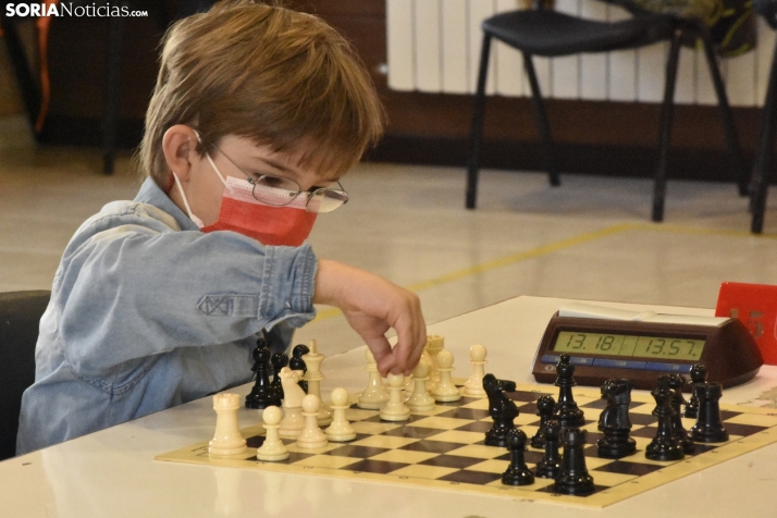 GALERÍA: Pasión por el ajedrez en Golmayo