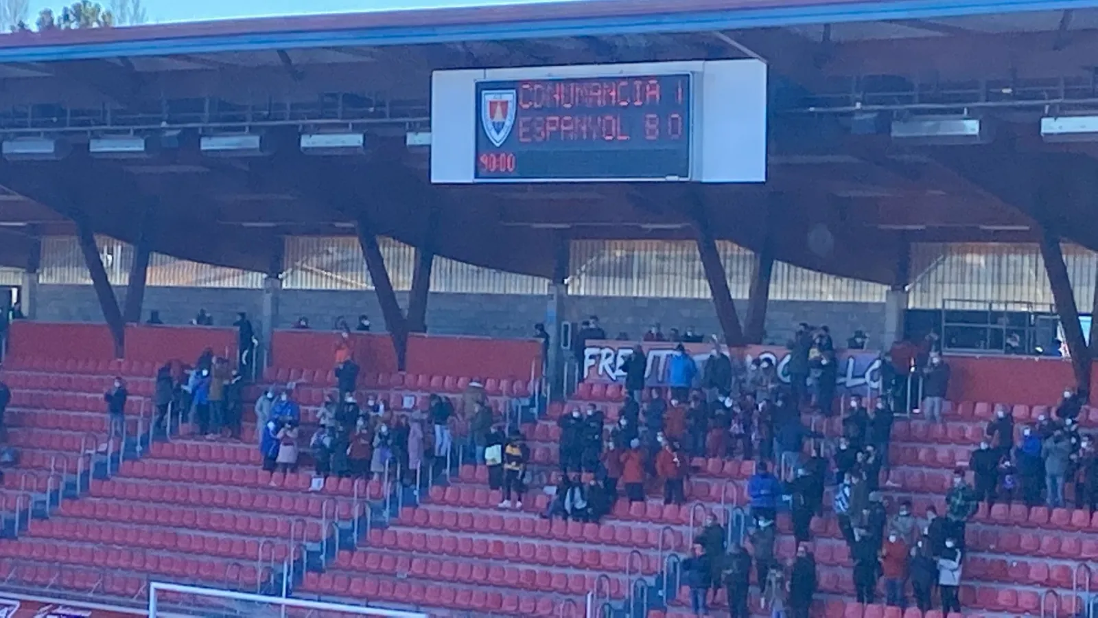 Foto 2 - Numancia 1-0 Espanyol B, vencer y convencer para acechar el liderato