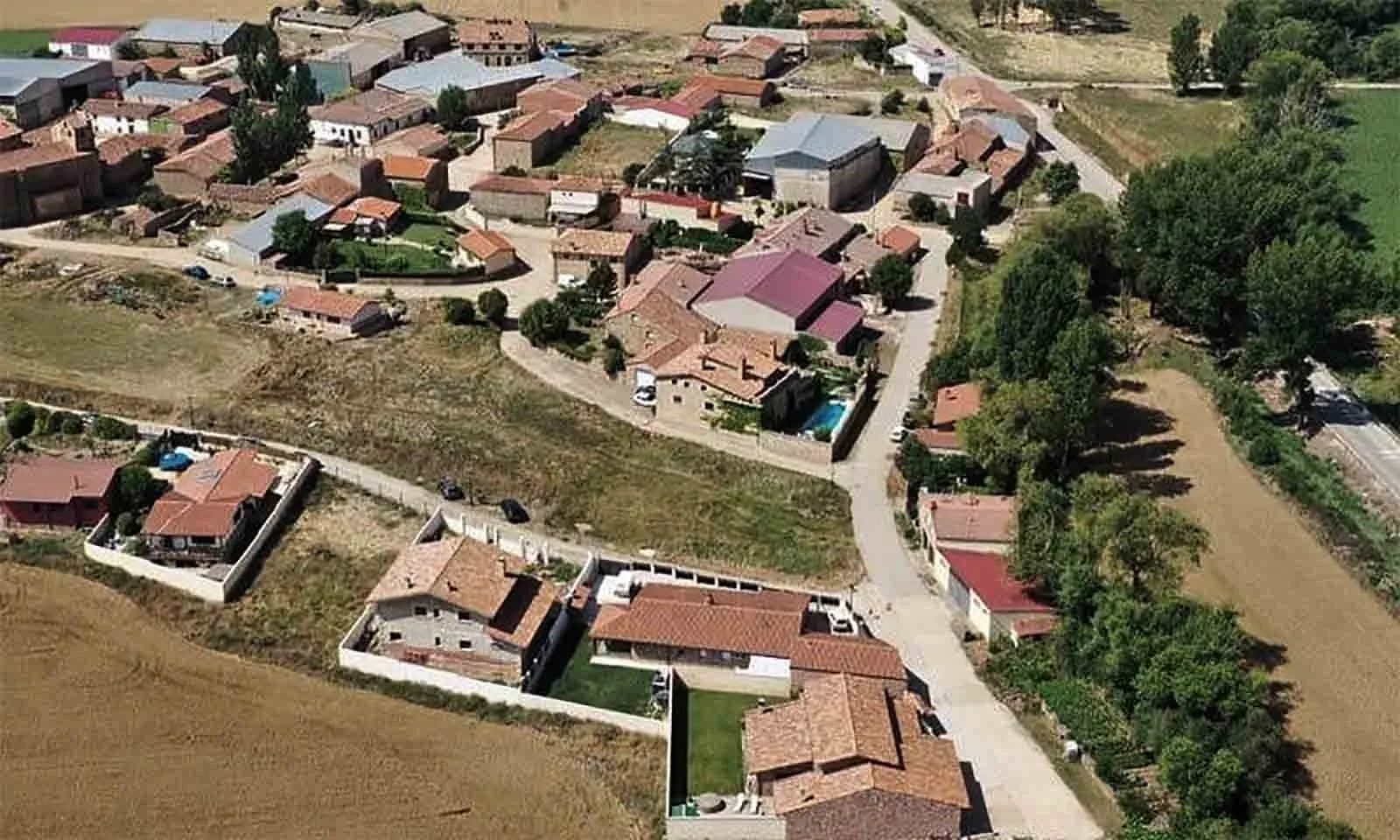 Buitrago arrienda el bar social y una vivienda municipal